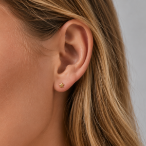 Aretes estrella dorada