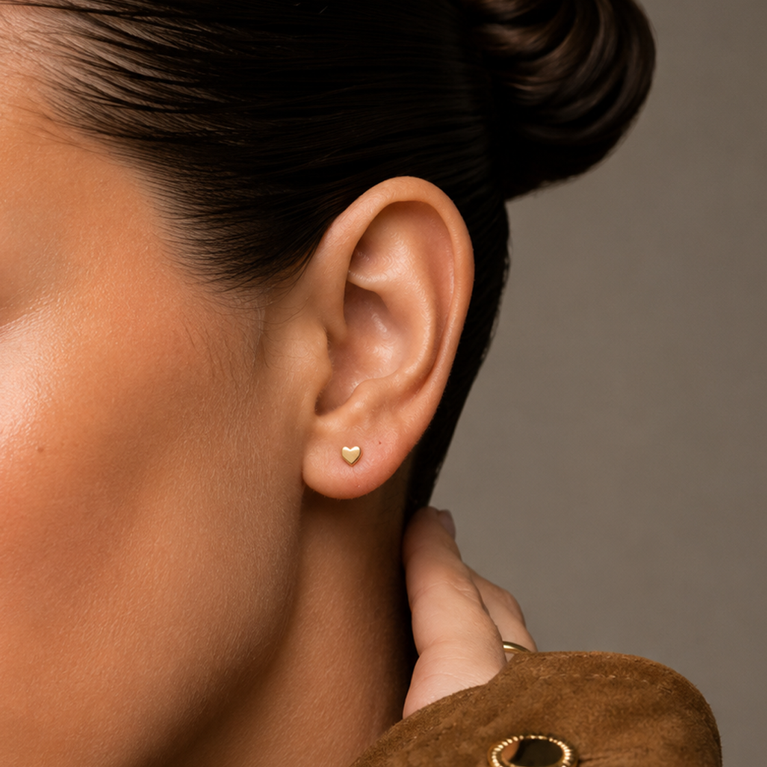 Aretes corazón dorado - Imagen 2