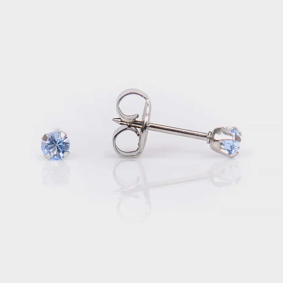 Aretes cristal azul claro